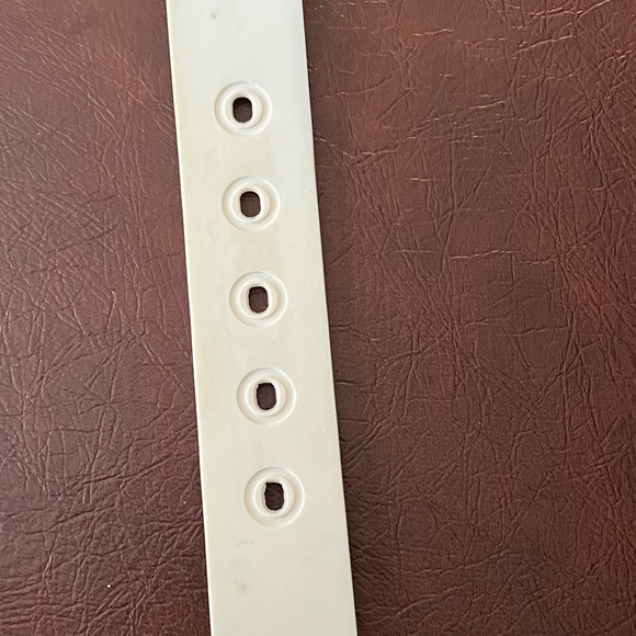 C4 Equestrian Belt w C4 Black Buckle, White with Light Blue Stripes, Small - Picture 7 of 11